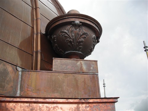 Coweta Courthouse - Urn